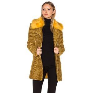 NWT Lucy Paris Yellow Faux Fur Outerwear Coat